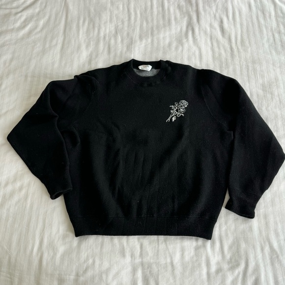 Frame Black Sweater, no size tag but fits like Small - Picture 1 of 7